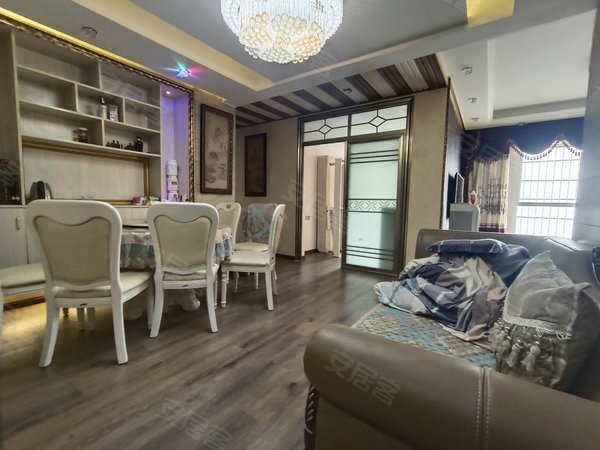 大竹北城新区名豪国际阳光鑫筑北城豪装3房出租,房子新,装修比较好