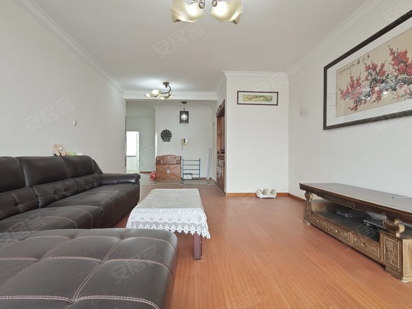 【多图】银都景园,浮山前租房,新上花园电梯洋房 精装大三居 家电齐全