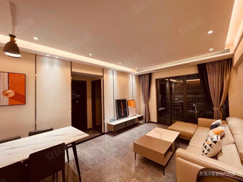 常平镇中心置富广场新装修电梯三房户型方正采光十足位置好