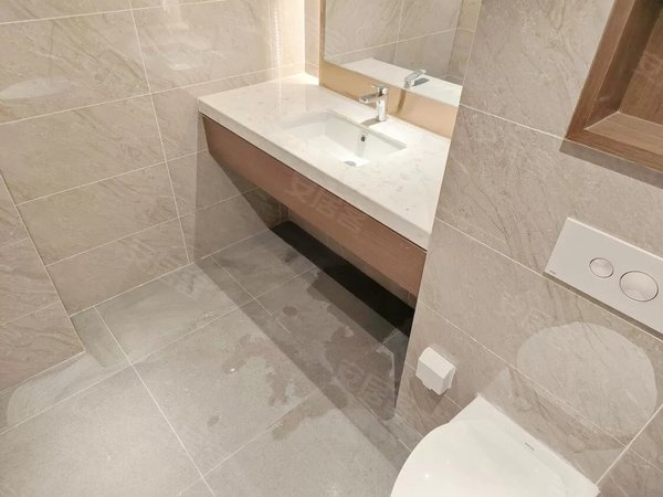 下瓦房租房,无中介费 包物业供暖费 可月付 海河大观 湘江道小学