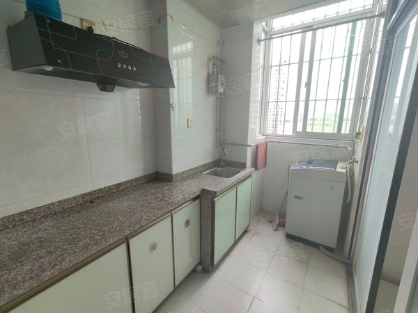 【多图】盈富家园,坪山租房,盈富家园,干净清爽1室 ,看房方便,1400.