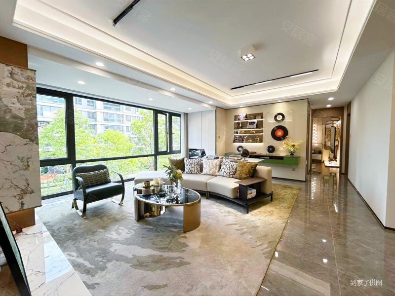 重庆房产网>重庆二手房>九龙坡二手房>盘龙二手房>洺悦国际湖光樾>800