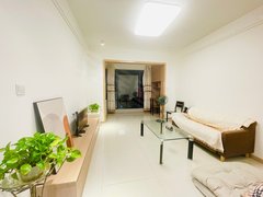 武汉洪山白沙洲红霞雅苑 3室2厅 97平出租房源真实图片