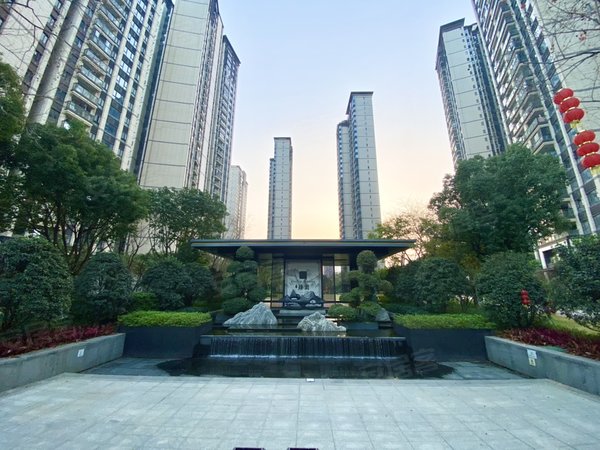 新塘租房,招商臻园 精装三房 配置齐全 环境好 万达广场,增城租房