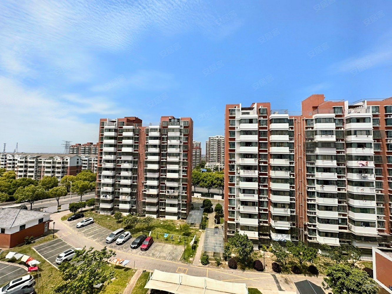 漕湖花园精装两房拎包入住近地铁商圈价格可谈