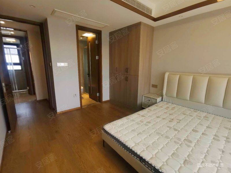 急售都会四季 东边户高楼层 次新房近天街万达地铁,云逸都荟花园西园