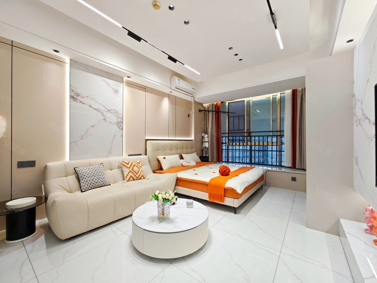 整租 业主急租 押一付一 芙蓉中路 近明城国际 随时看房