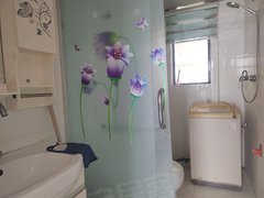 武汉青山建设二路锦绣龙潭(商住楼) 1室0厅1卫  电梯房 42平米出租房源真实图片