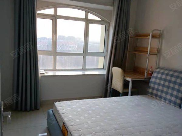 青岛胶州新城区书香名苑书香名苑 2室1厅 1500元月 精装出租房源真实