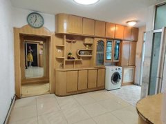 本溪明山东芬西芬市场旁，双室58平，阴阳通透不把山，家具家电齐全，拎包住出租房源真实图片