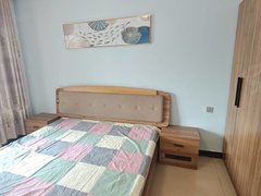 新乡红旗宝龙广场下雪了也要工作，打工人的悲催实图实图，宝龙附近，无中介！！出租房源真实图片