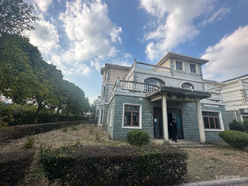 满两年,鼎园美墅二手房,1880万,5室2厅,4卫,353平米-昆山安居客