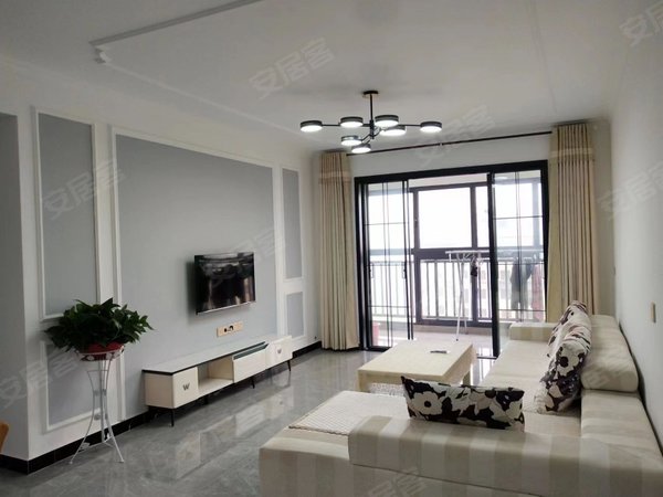 咸宁咸安万达广场金色海湾万达旁 金色海湾精装精装3房 拎包入住出租
