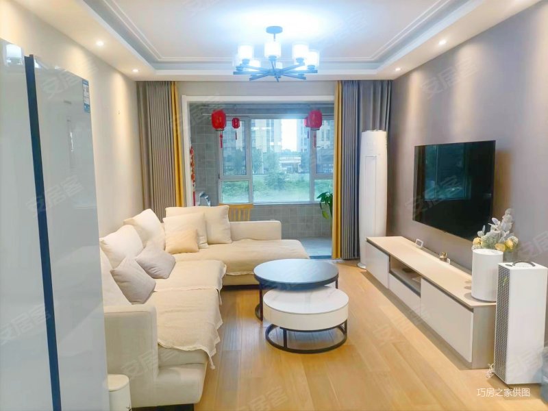 高新区 南飞鸿十年城 精装三室两卫 93赠送22平 随时看房