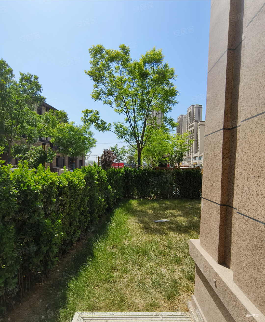 中海公园城澜湖苑5室2厅3卫168㎡南北350万