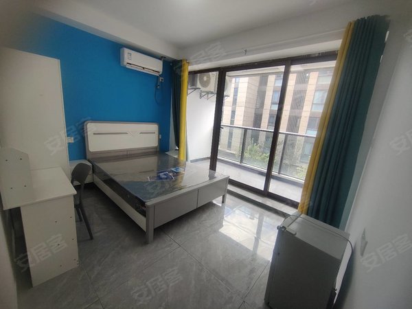 安昌古镇对面钱江彩虹墅精装独卫厨房阳台 900到1500