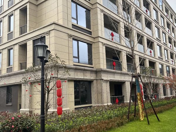 学府新城树人大学旁,一室一厅带阳台,拎包入住,天然气做饭