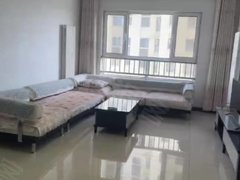 乌海海勃湾火车站润德家园电梯17楼，年租16000包物业取暖，家具家电齐全出租房源真实图片