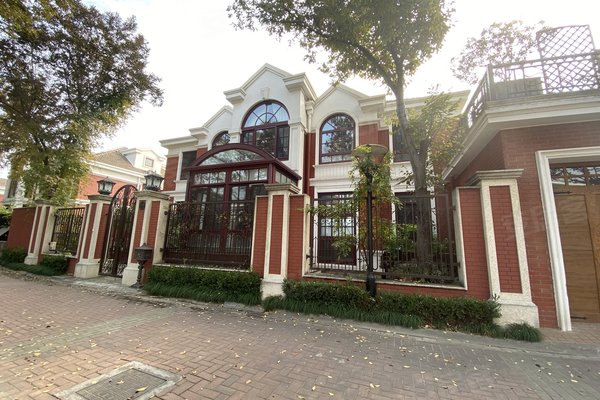 上海二手房 新上海花园洋房 > 张瑞解读新上海花园洋房小区户型21世纪