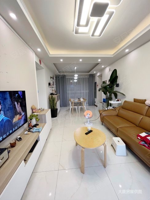 紫御熙庭成都西站地铁口50米房品质小区