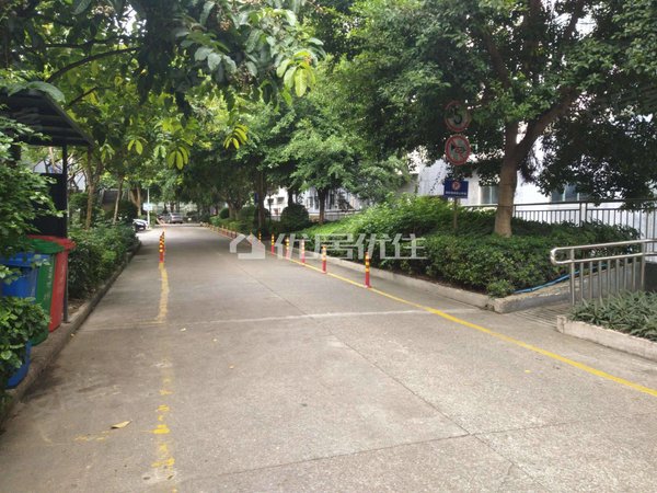 【多图】永凯春晖花园西c区,凤岭北租房,航洋国际商圈 永凯春晖 精装