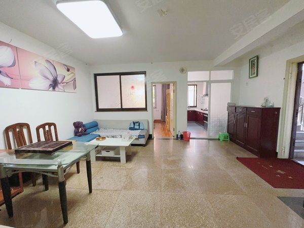 黎明中学旁 斗池新村居家大三房低楼层带杂物间,鼓楼租房-福州58安居