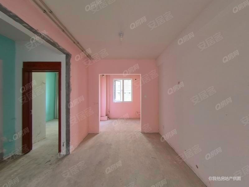 朗香书院有电梯近地铁房龄新南北通透双卫