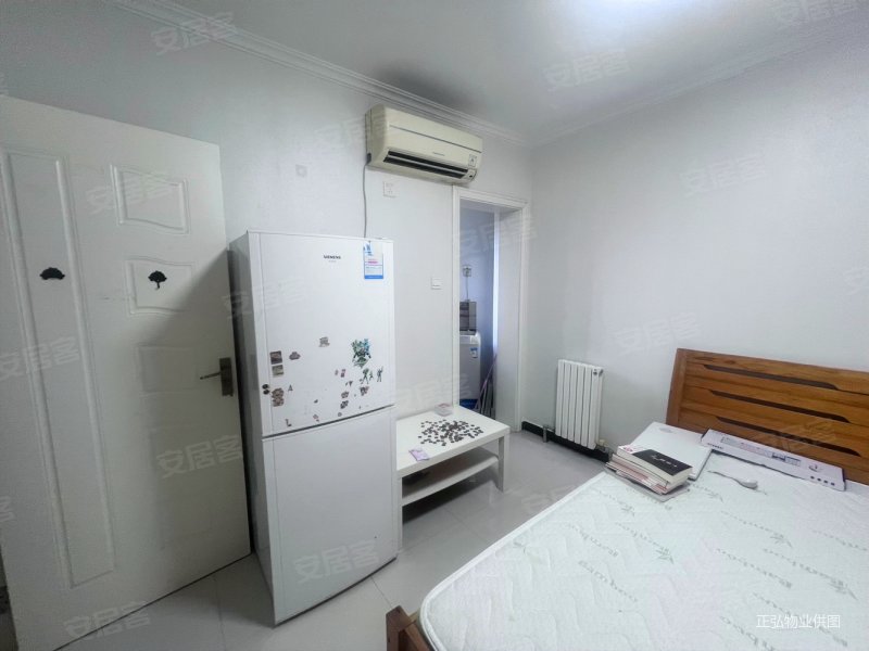 正弘数码公寓2室0厅1卫40.38㎡北68.9万