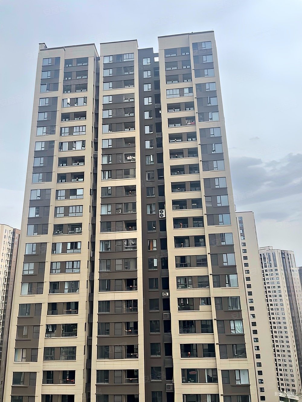 保利观塘香榭品质大盘三室两厅两卫性价比高