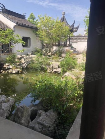 平湖瑞园,苏州园林风格,位于甪直金澄湖边,优美环境