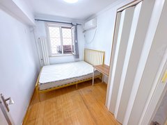 北京朝阳望京东湖渠 万象汇 利泽西园 精美次卧 随时看房入住出租房源真实图片