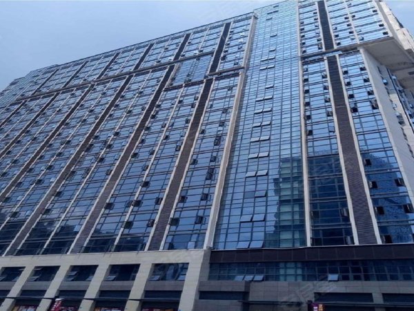 广州荔湾芳村壹城广场免中介费!广州荔湾!近地铁口!朝南一房带阳台!