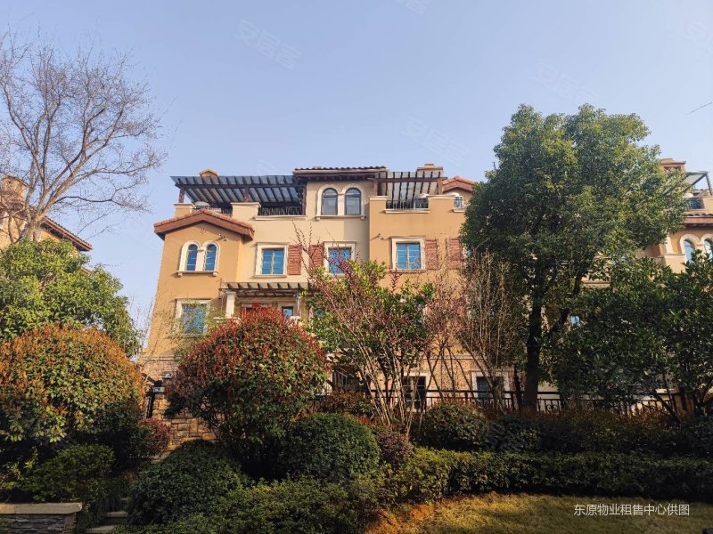 武汉房产网>武汉二手房>江夏二手房>藏龙岛二手房>纳帕溪谷>