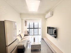 眉山东坡科工园免物业费 城北齐通旁。电梯大套二家具家电齐全空调两台随时看房出租房源真实图片