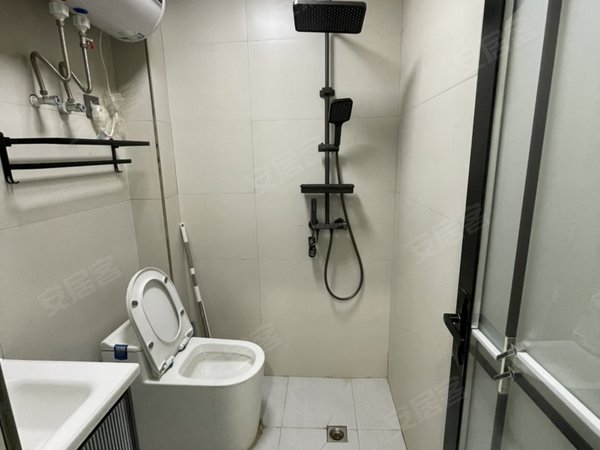 金华东阳东阳江北月亮湾(别墅)广福西街中山北路亭塘附近 全屋智能 一室一厅带投影家电齐全。出租房源真实图片