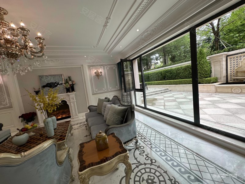 尊岳身份象~鸿玮澜山三期~大平层~墅级洋房~大开间~电梯入户
