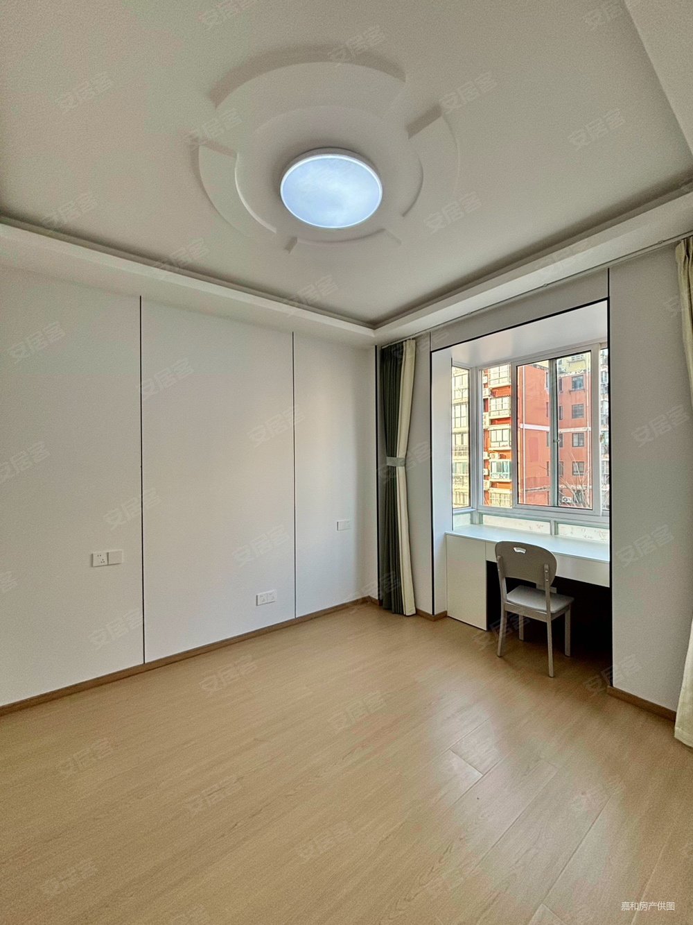 上海花园3室2厅1卫110.2㎡南北49.8万