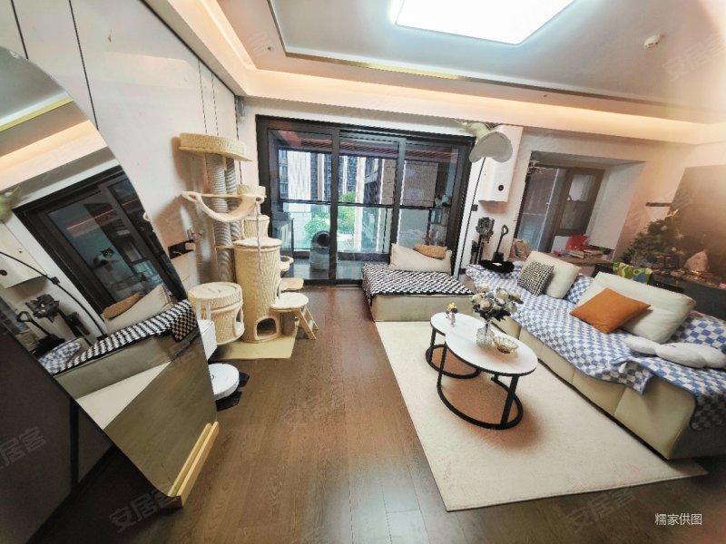 新出笋盘业主换房出售出价可谈税费业主出万科星城名邸