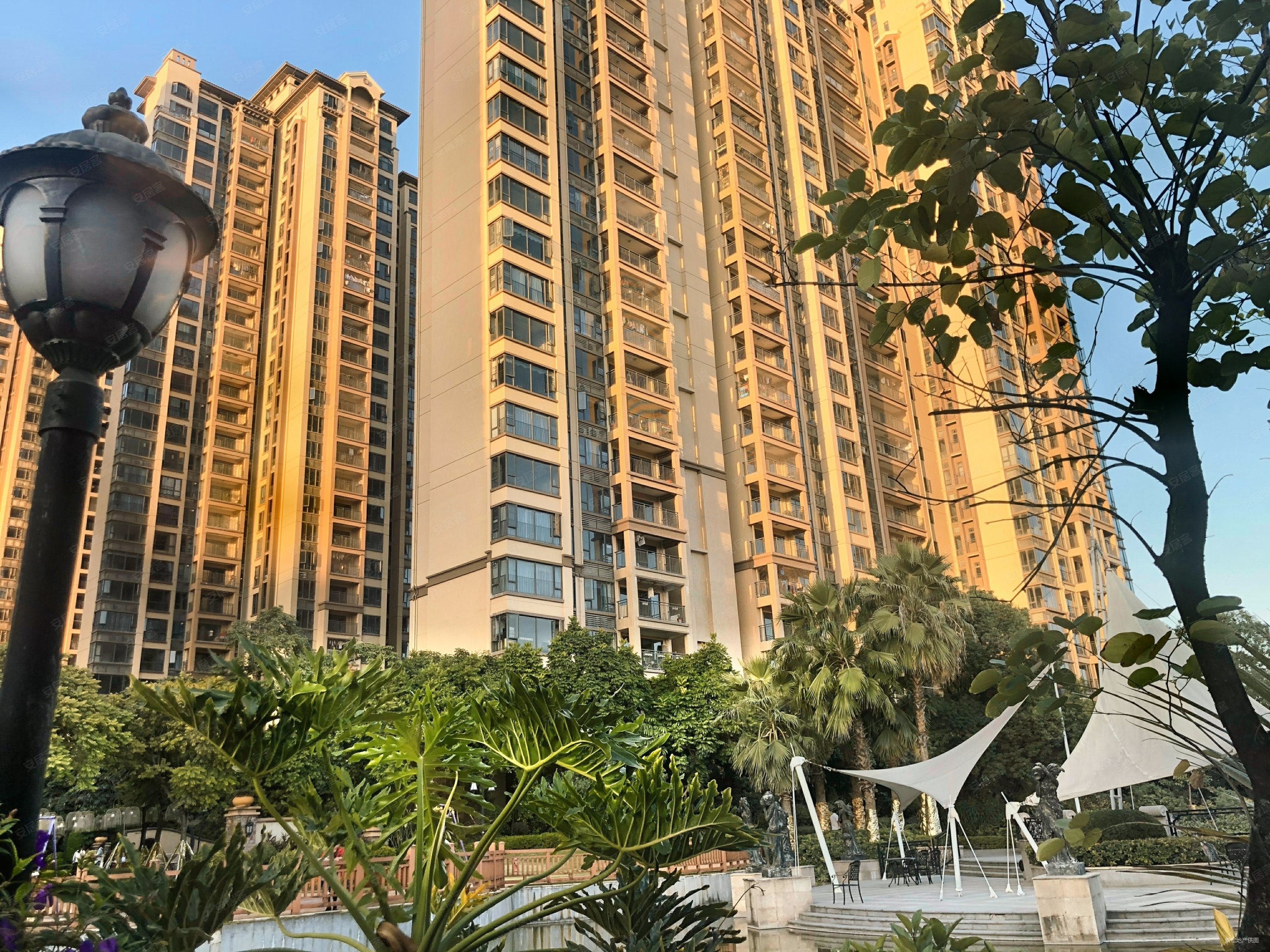 3室2厅海伦堡松湖湾满二住房楼层好视野无遮挡