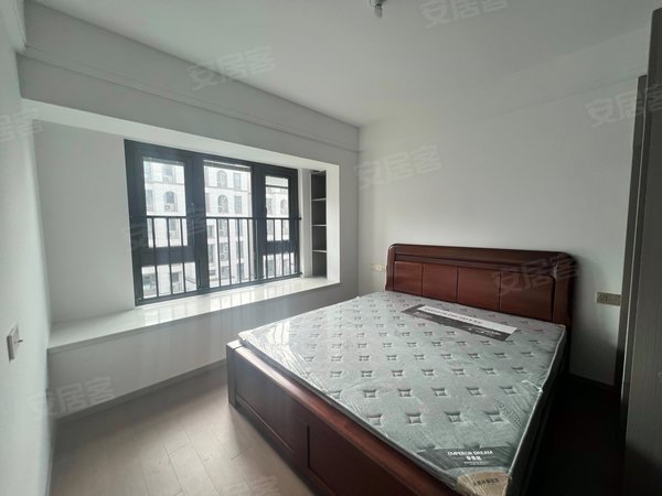 上海奉贤奉城大家美颂大家美颂 2室2厅1卫 精装修 77平 电梯房出租