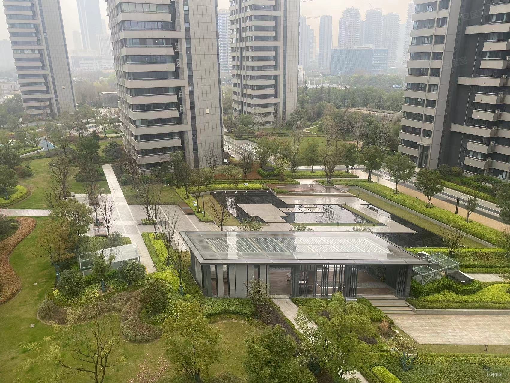 动静分离,华侨城天鹅堡二手房,980万,4室2厅,3卫,208平米-南京安居客