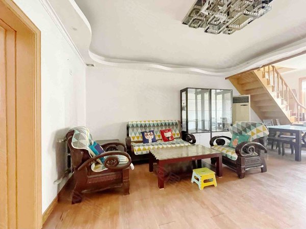 【多图】鹏飞花园(李沧),青山路租房,房源采光好,南北通透,业主诚意出