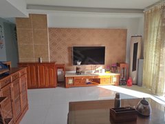 永康永康市区天鹅路商业街香格里拉137平带车位3房2卫精装修拎包入住家具家电齐全。出租房源真实图片