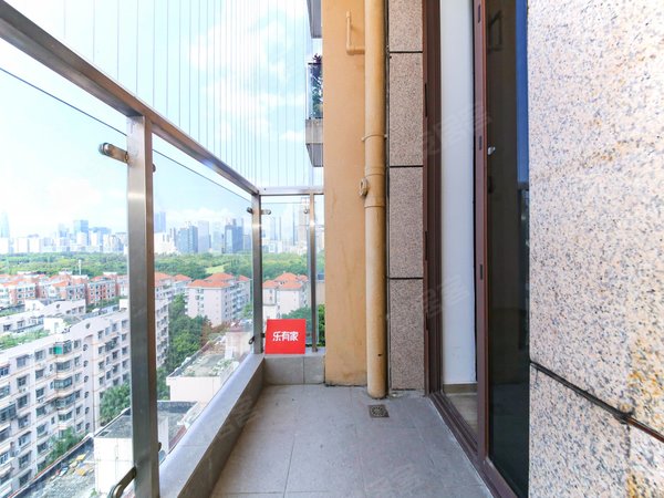 深圳南山华侨城侨城尚寓网红热点公寓,ins轻奢风装修风格舒适度拉满