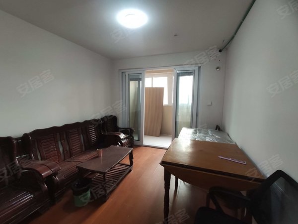 南京栖霞摄山星城枫霞雅苑房源采光好,南北通透,业主诚意出出租房源