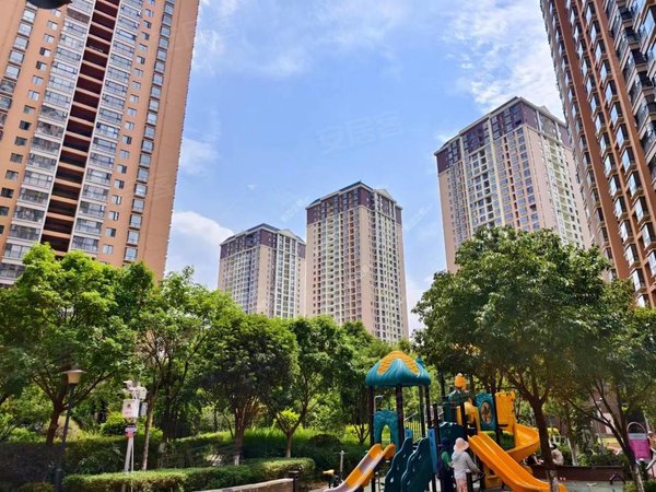 【多图】拓东大城,吴井路租房,南开日新学校旁边三房出租,客厅对小区