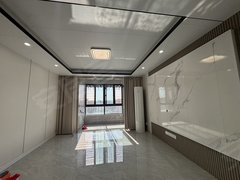 合肥滨湖新区高速时代广场中铁滨湖名邸，新出婚房，装修花了20万，可配沙发餐桌椅子出租房源真实图片