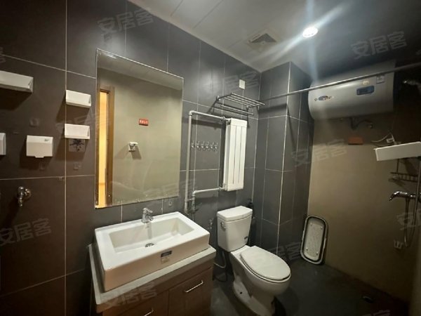 天津开发区第五大街瑞达公寓!经典2室2700.00元!超值!瑞达公寓!