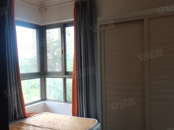 内江市中区市中周边远达城南壹号远达城南壹号 3室2厅2卫出租房源真实