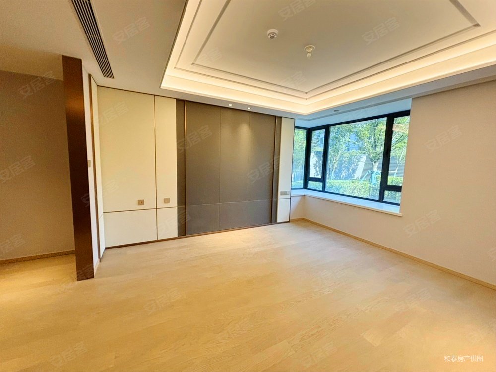 西安房产网>西安二手房>高新区二手房>丈八北路二手房>万科翡翠国宾>